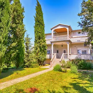 Bozo 1631 Appartamento Fažana