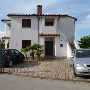 Camelia Appartamento Fažana
